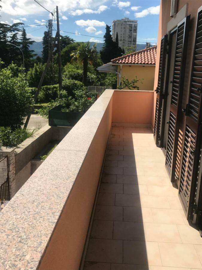 Apartman Belle Maison غييكا المظهر الخارجي الصورة