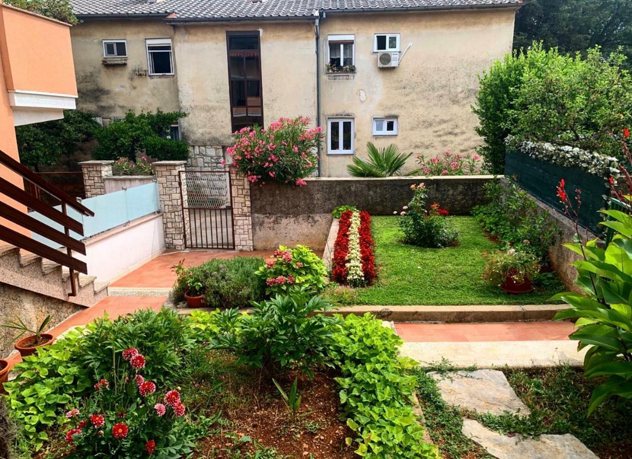 Apartman Belle Maison غييكا المظهر الخارجي الصورة